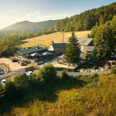 La Ferme Du Bien-Etre Bed & Breakfast Saint-Julien-Chapteuil Bagian luar foto