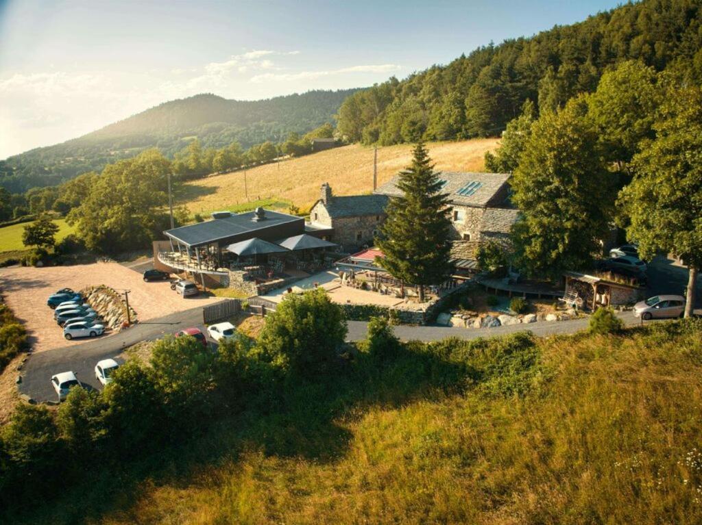 La Ferme Du Bien-Etre Bed & Breakfast Saint-Julien-Chapteuil Bagian luar foto